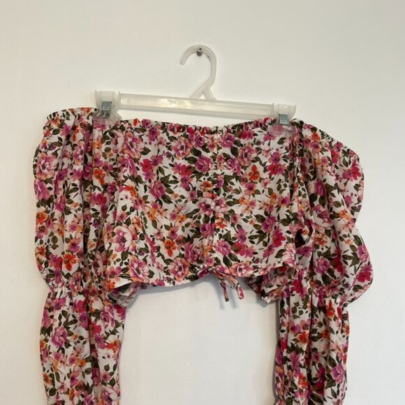 ALMOST FAMOUS Cream Ivory Pink Floral Off the Shoulder Long Bell Sleeve Crop Top - Picture 2 of 12